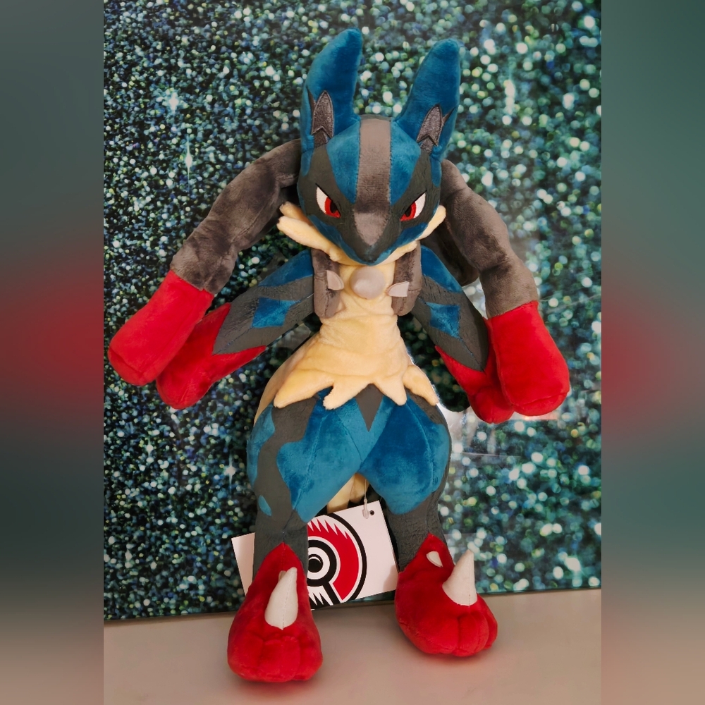 Pokémon Center Lucario Poké Plush Large Official NEW With Tags. In Hand.